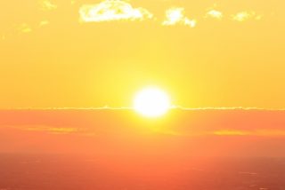 東京タワーで初日の出・年末年始の営業時間は?
