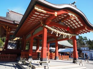 鶴岡八幡宮の御判行事とは?アクセスや初詣の混雑状況は?