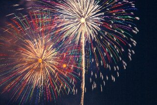 大曲の花火の桟敷席の取り方について!会場へのアクセス方法